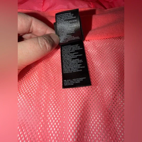 The North Face Women’s XXL Waterproof Windbreaker Jacket – Gray & Pink - Picture 7 of 11